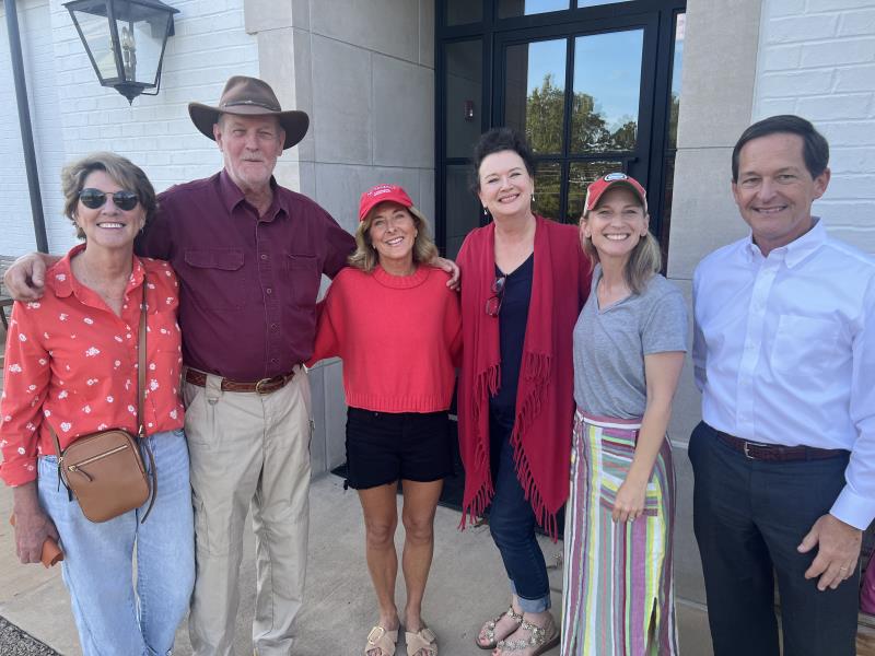 Residents of Flintstone and Lookout Mountain attend Lookout Mountain, Ga., council meeting.
