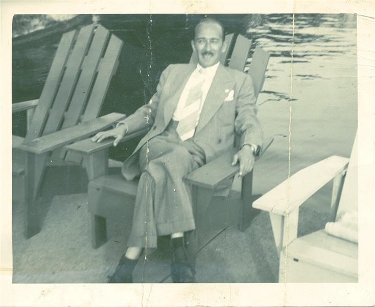 Chattanoogan Harvey Weiss “To Live In Harmony”