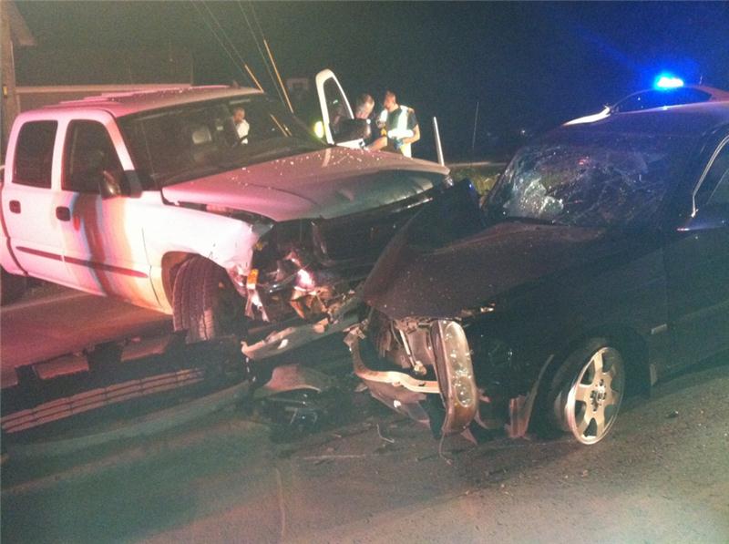 3 Hurt In Standifer Gap Road Wreck