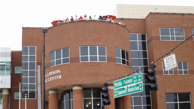 Pat Summitt Plaza And Statue Dedicated On Friday - Chattanoogan.com