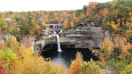 Autumn colors at Desoto Falls