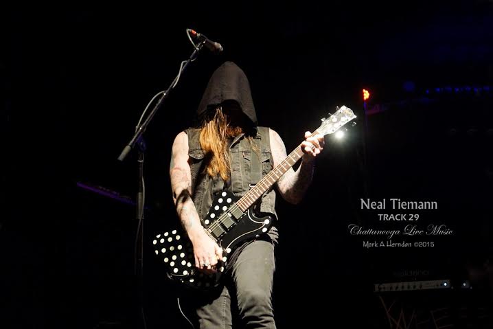 Marilyn Manson Fills Track 29 With Mansonites And Knee High Fox