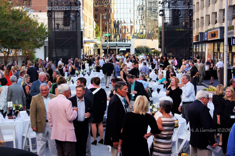 DeFoor Brothers Honor Fletcher Bright & WTCI TV PBS