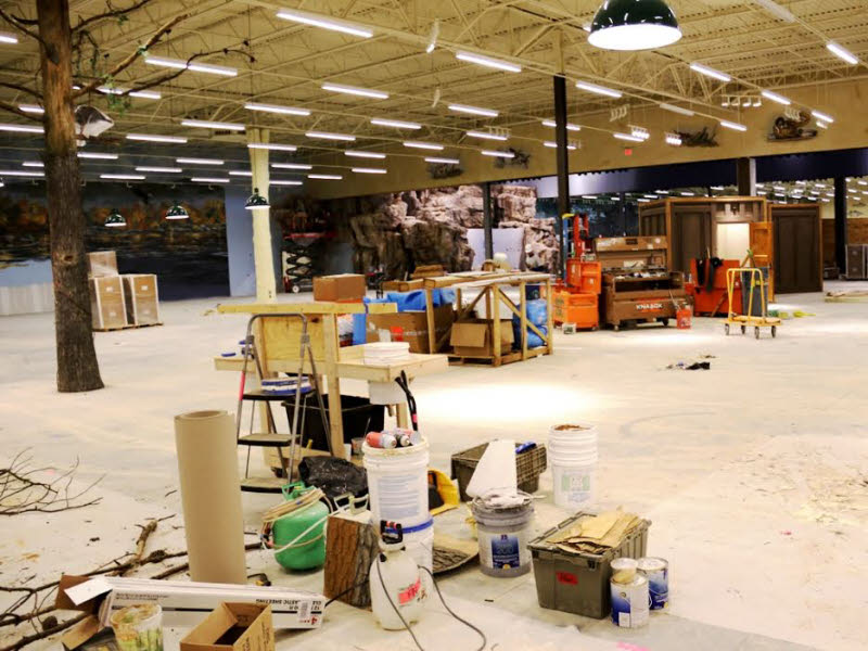 PHOTOS: Final Touches Going In At New Bass Pro Shop In East Ridge ...