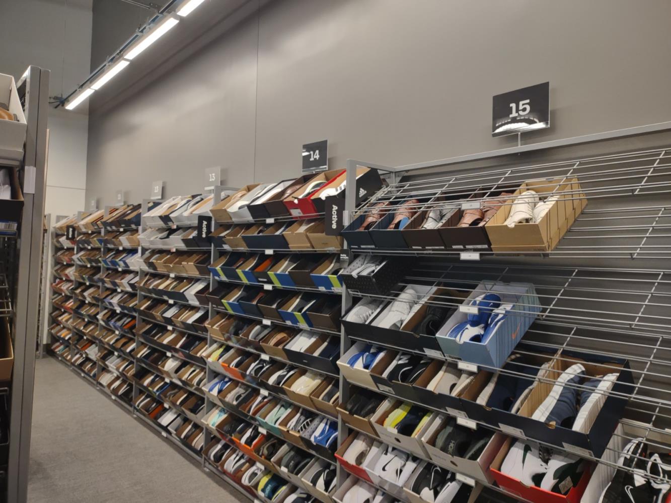 Chattanooga's 1st Nordstrom Rack Opening