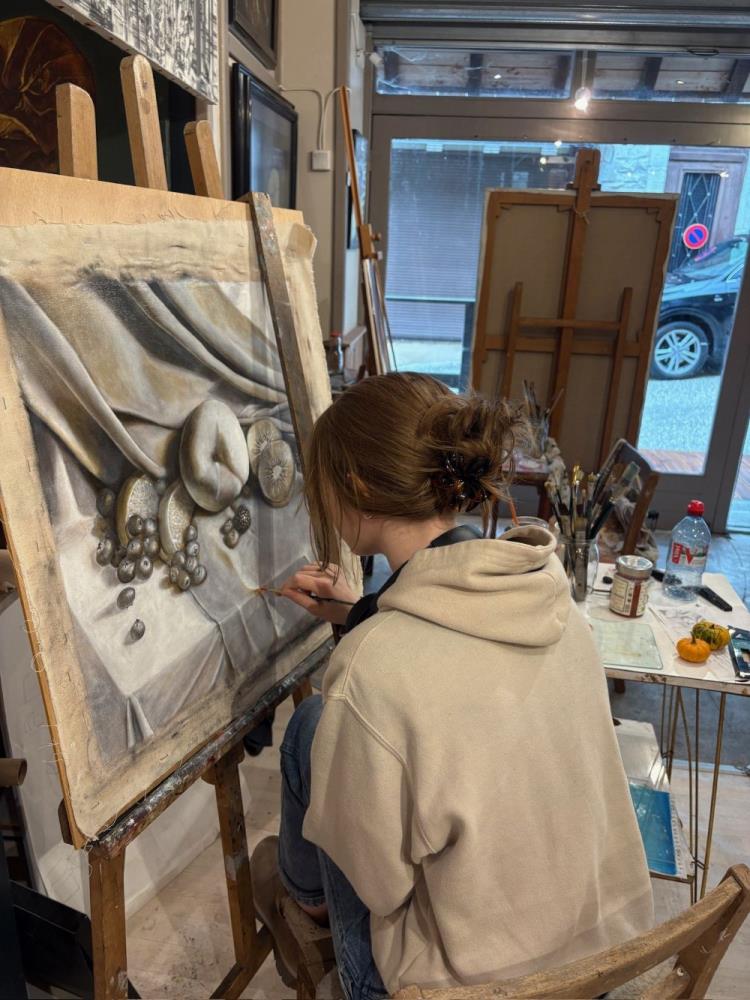 Lee University Art Students Spend Semester Studying In France ...