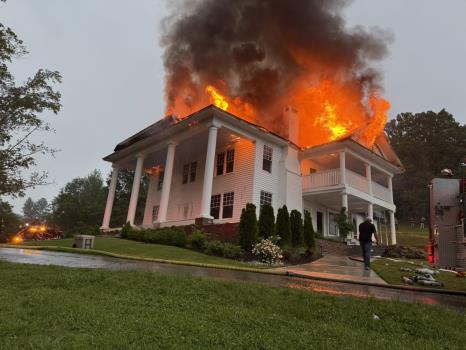 Frye Mansion At Wildwood Destroyed By Fire