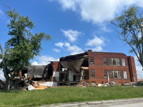  John Shearer: Random Thoughts About Old CSLA Razing, Braves, Deaths And Candidates