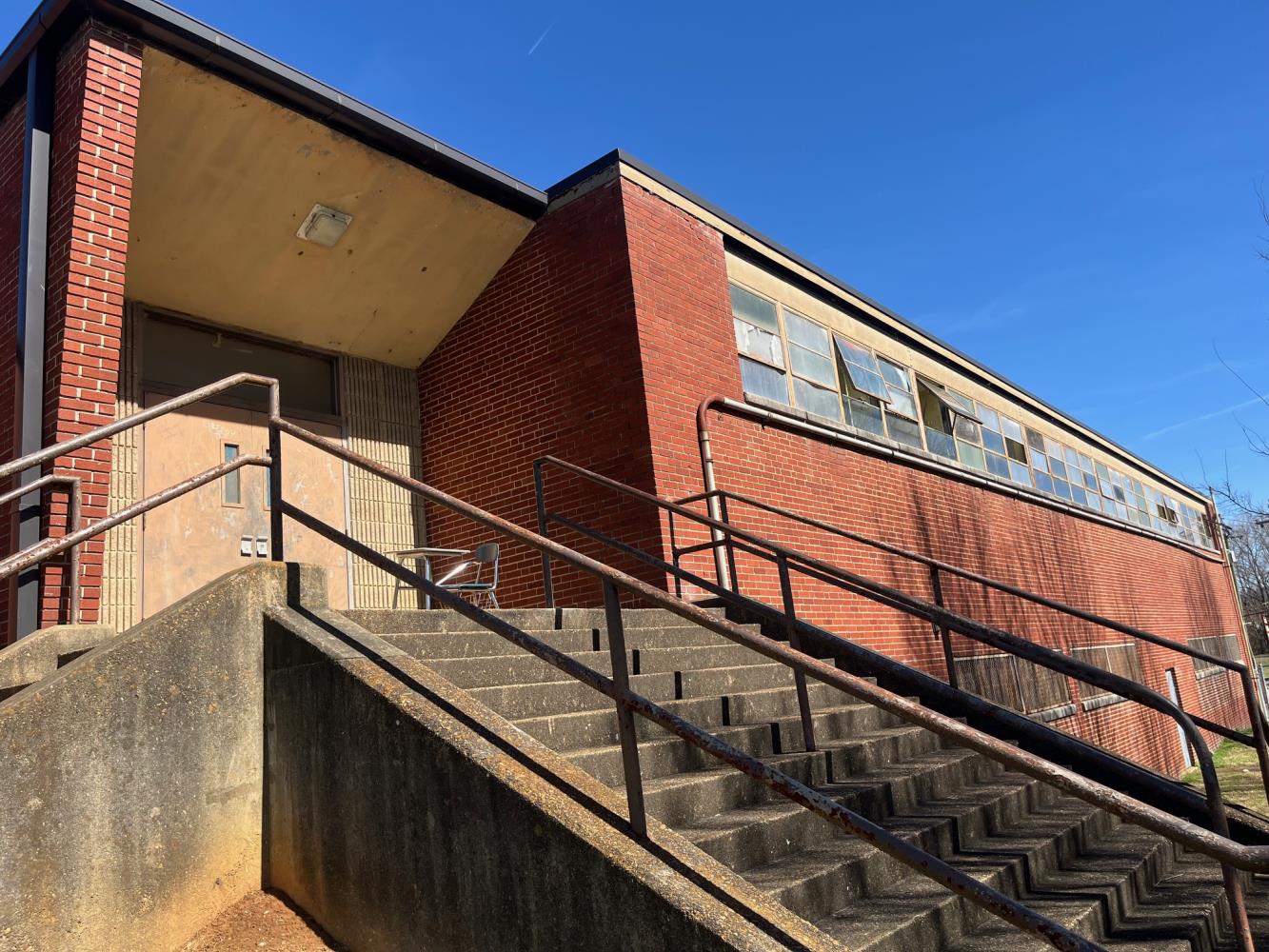 John Shearer: Visiting Threatened Old Howard Gym With Former Players ...