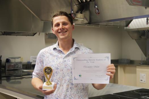 UTC MPH Student Chris Walsh Named Outstanding Dietetic Student Of The Year