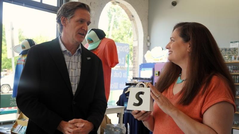 Locals Only Gifts And Goods Receives Milestone Award From Mayor Kelly, Shopify