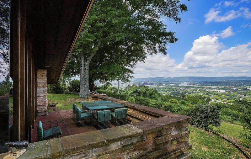 Buyer May Have Been Found For Chattanooga's Frank Lloyd Wright Home